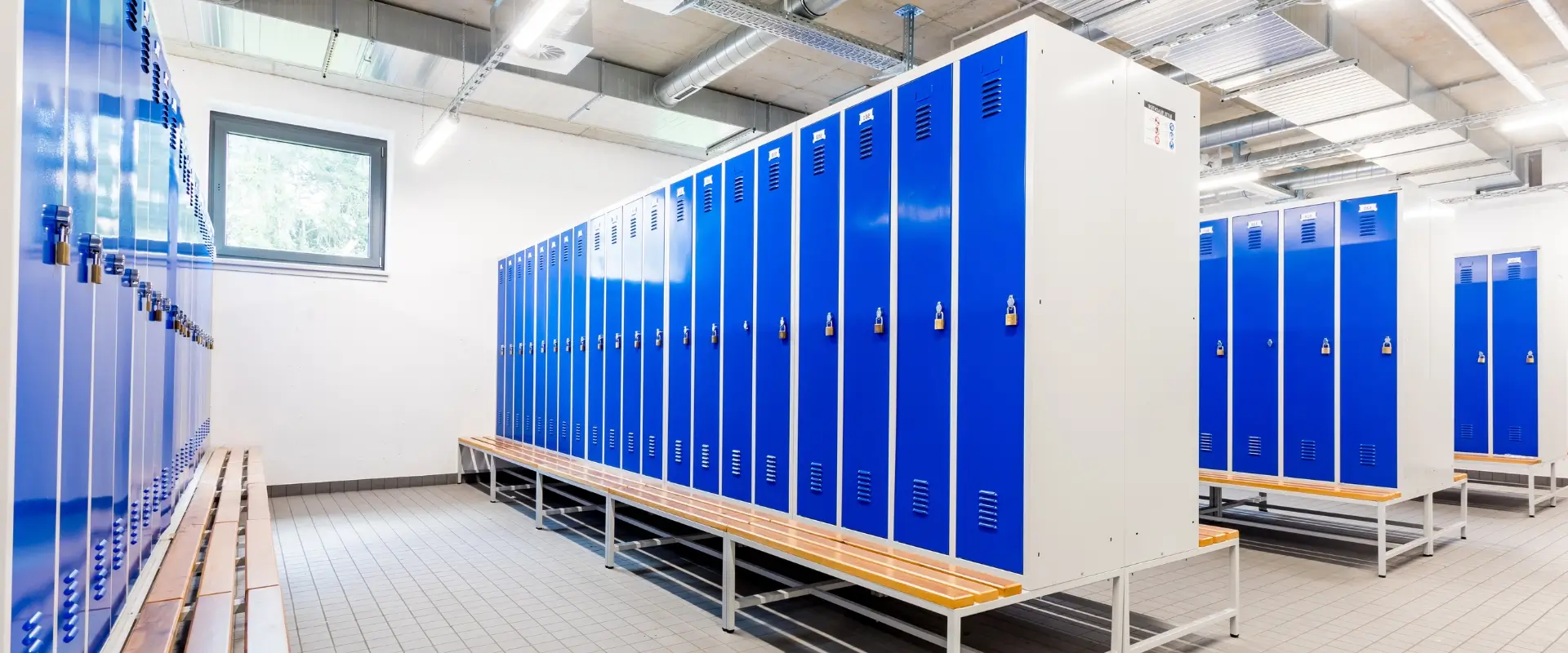 Hochwertige Spinde von Eurobox KG